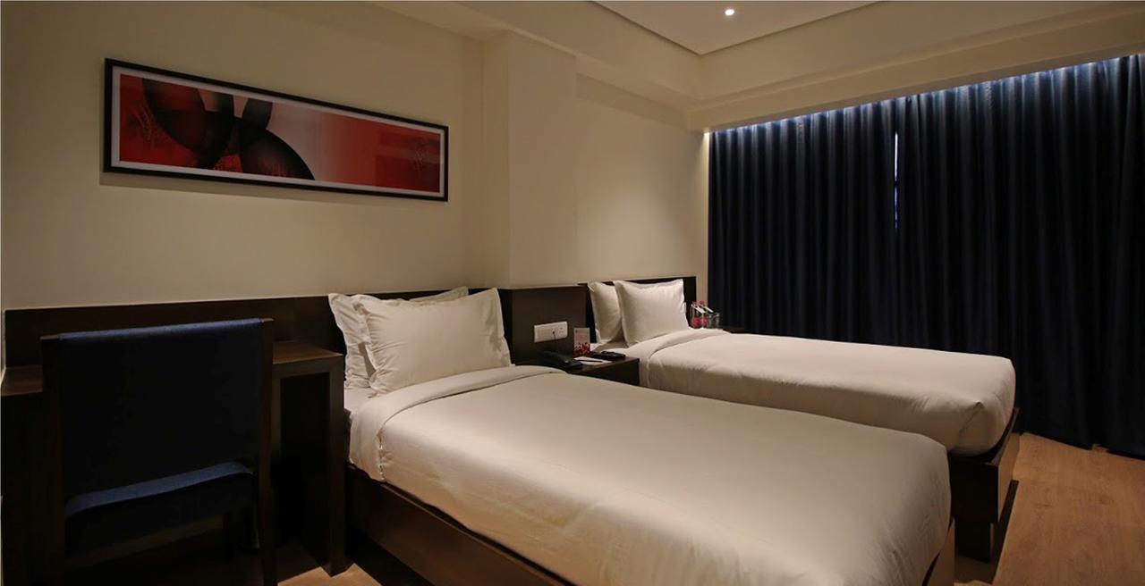 Hotel German Palace Near To Airport Gandhinagar Dış mekan fotoğraf