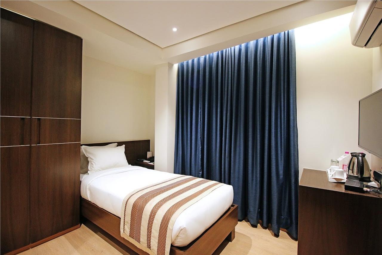 Hotel German Palace Near To Airport Gandhinagar Dış mekan fotoğraf