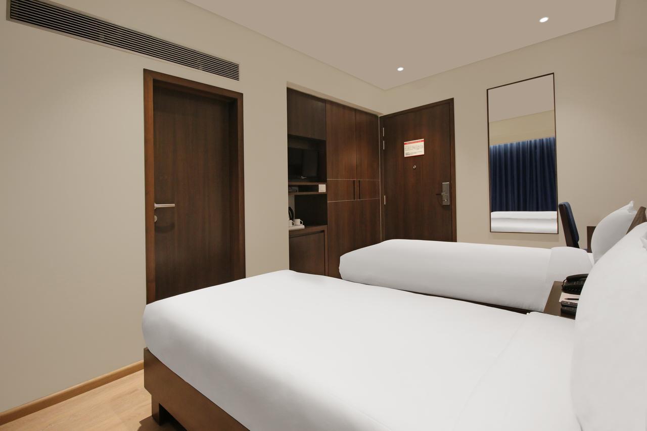 Hotel German Palace Near To Airport Gandhinagar Dış mekan fotoğraf