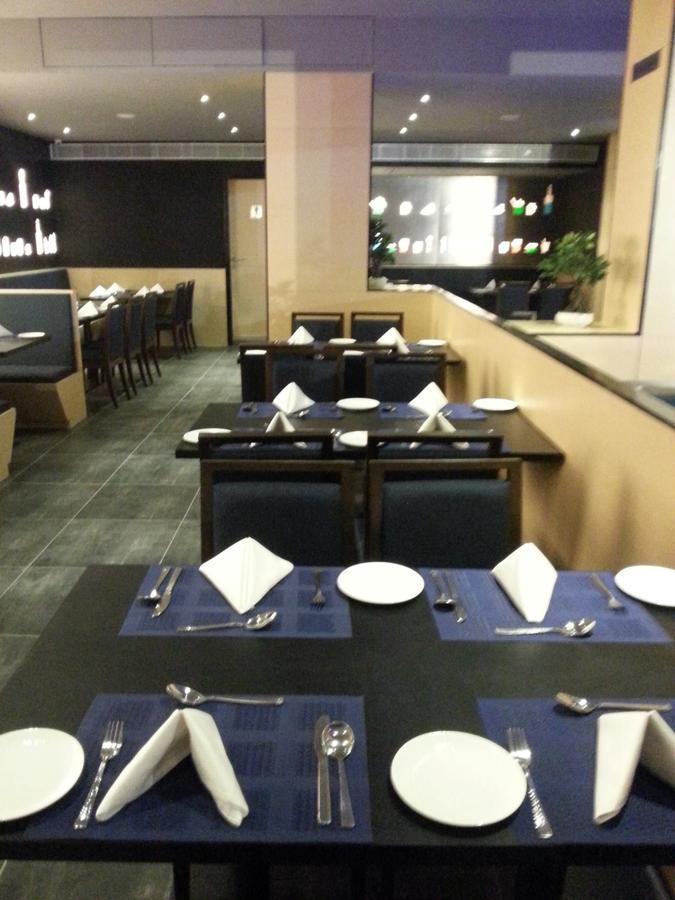 Hotel German Palace Near To Airport Gandhinagar Dış mekan fotoğraf